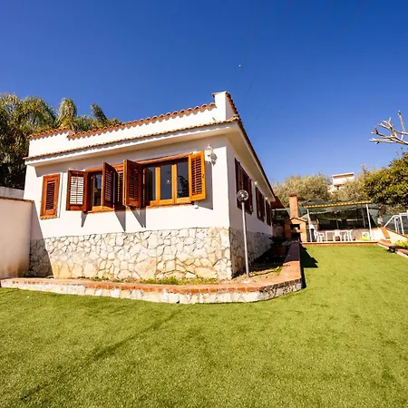 Casty With Private Pool Βίλα