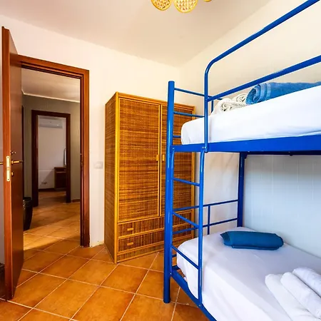 Casty With Private Pool *